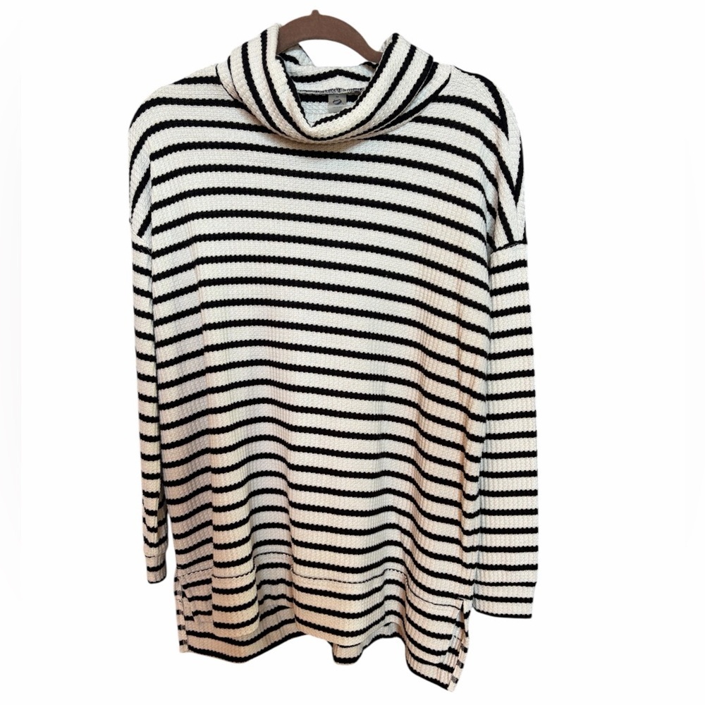 Loft Lou & Grey Black /White Stripe